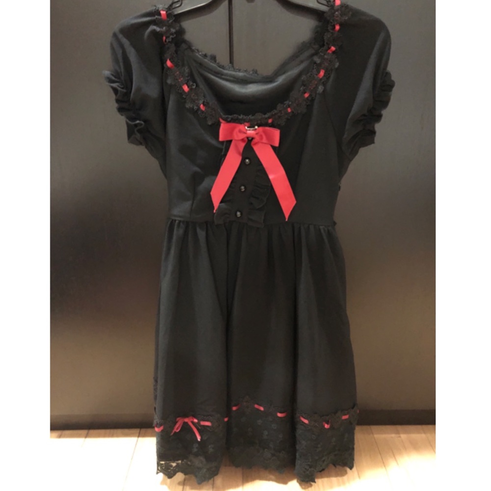 LAST DAY TO PURCHASE: Lolita bow ribbon dress